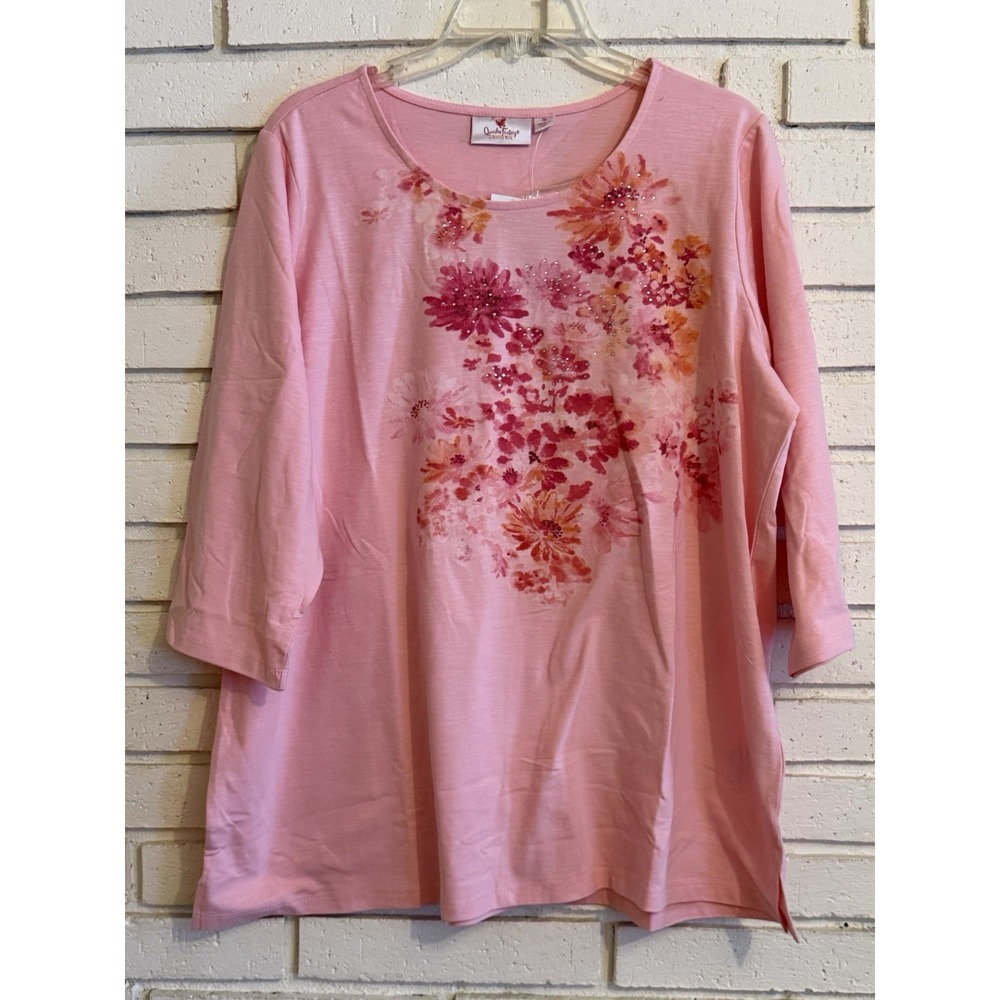 Quacker Factory Plus Sz 1X Sparkle Splashy Floral 3/4 Sleeve Top Pink Tee NEW